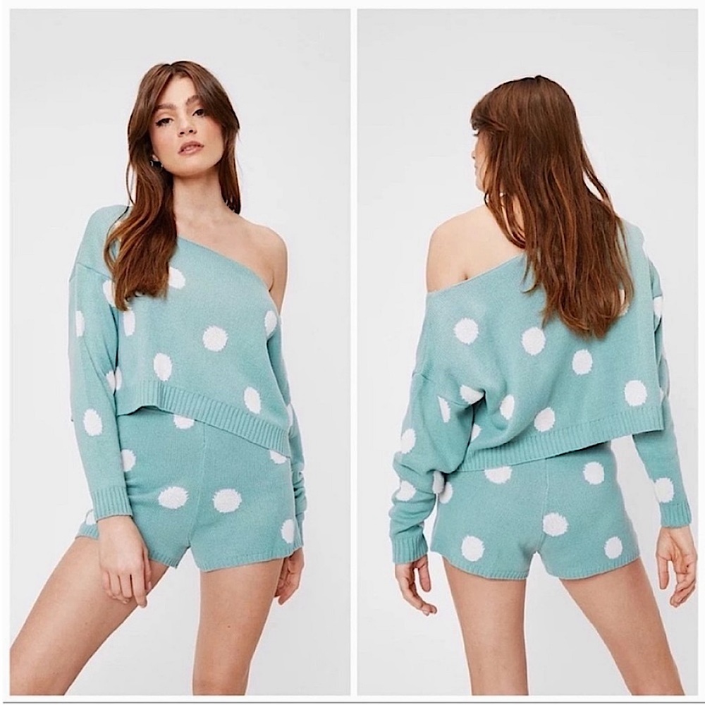 NASTY GAL | POLKA DOT TWO PIECE KNIT SWEATER SHORT SET